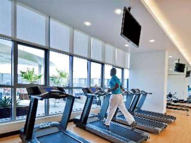 Desportos y Entretenimento