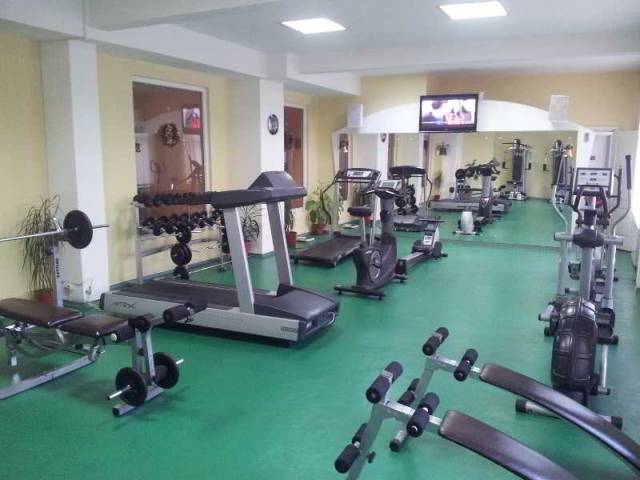 Desportos y Entretenimento