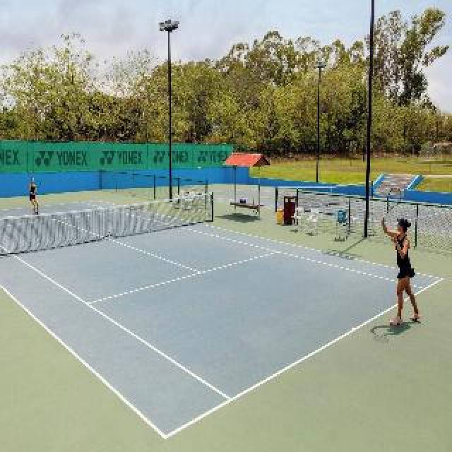 Desportos y Entretenimento