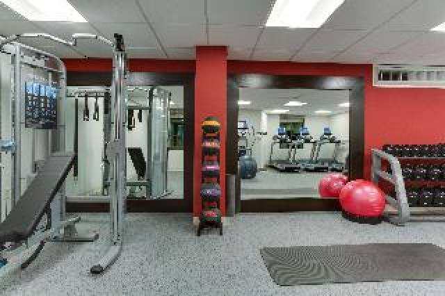 Desportos y Entretenimento