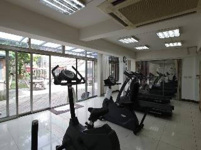 Desportos y Entretenimento
