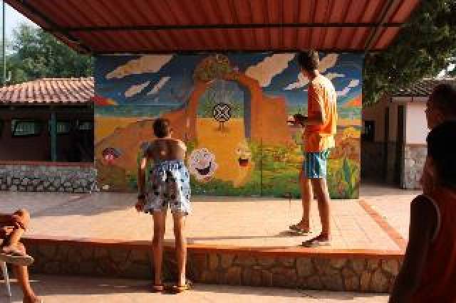 Desportos y Entretenimento
