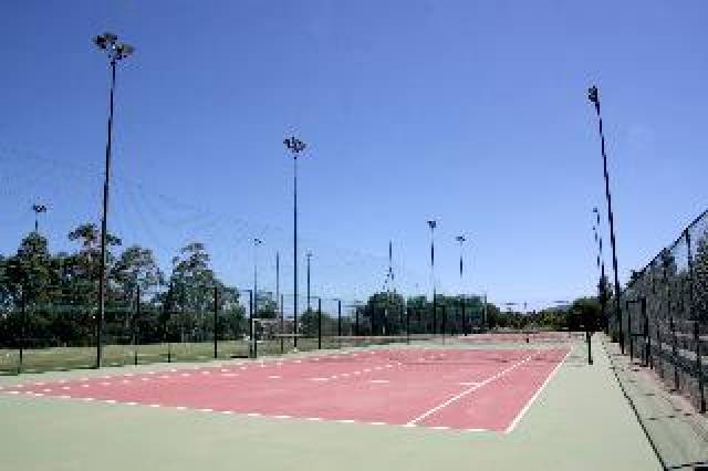 Desportos y Entretenimento