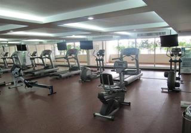 Desportos y Entretenimento