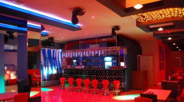 Bar