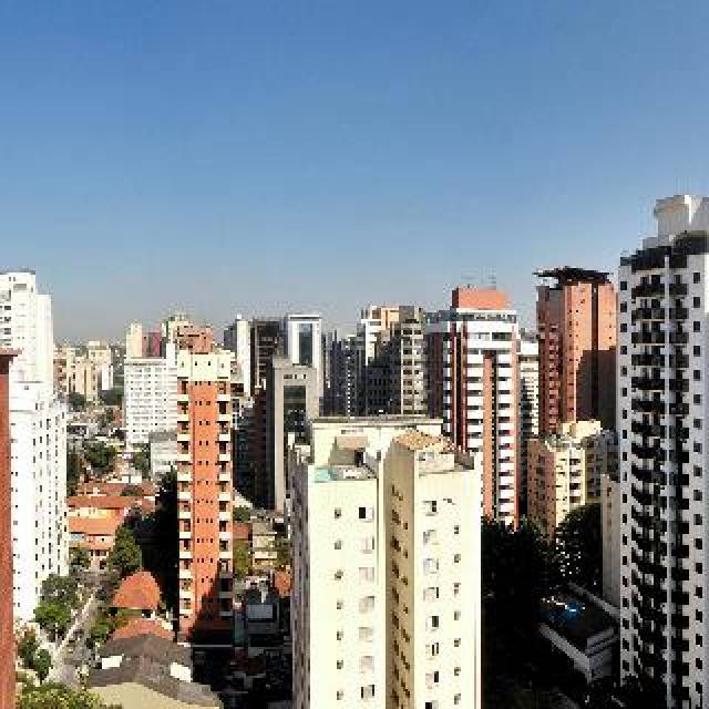 Desportos y Entretenimento