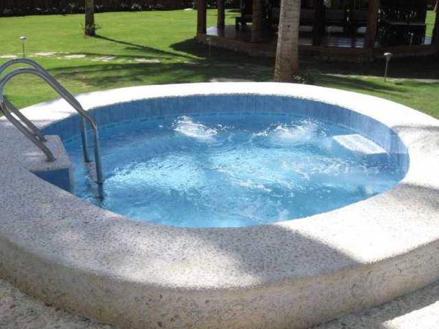 Desportos y Entretenimento