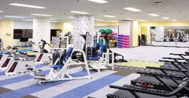 Desportos y Entretenimento