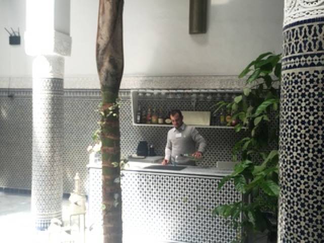 Bar
