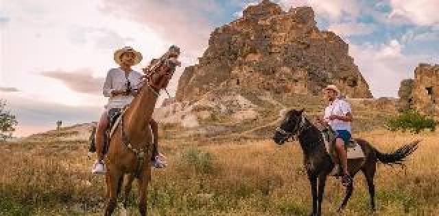 Desportos y Entretenimento