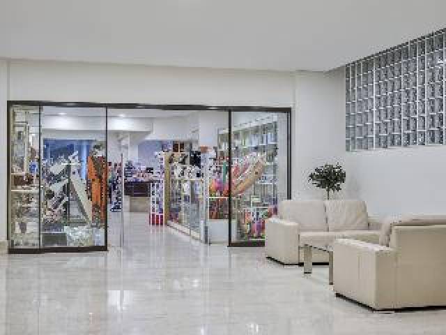 Desportos y Entretenimento