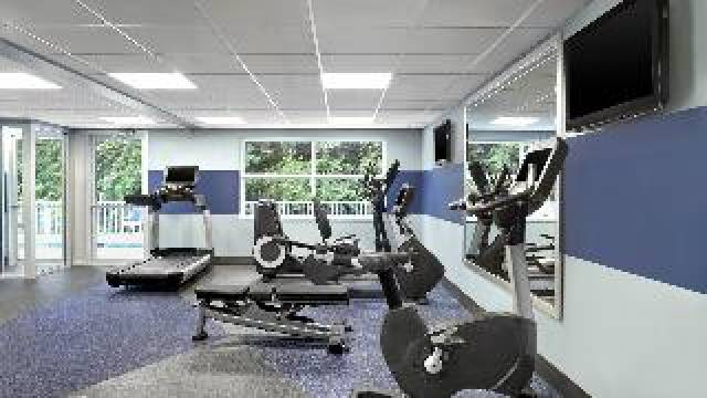 Desportos y Entretenimento