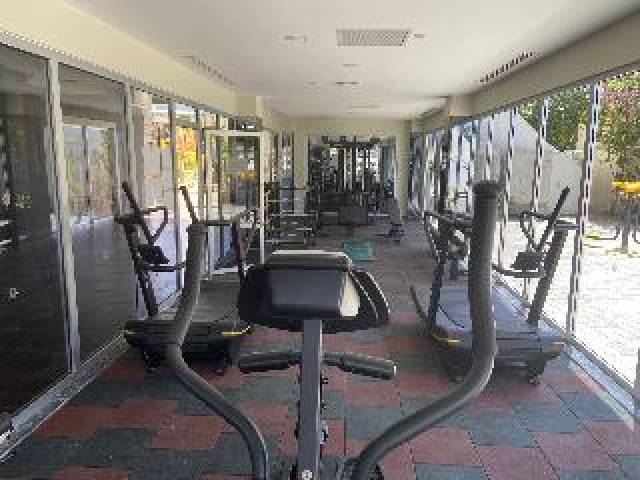 Desportos y Entretenimento
