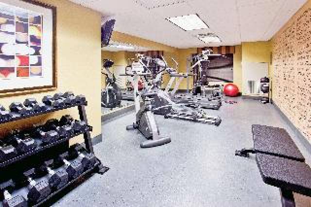 Desportos y Entretenimento