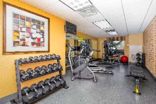 Desportos y Entretenimento