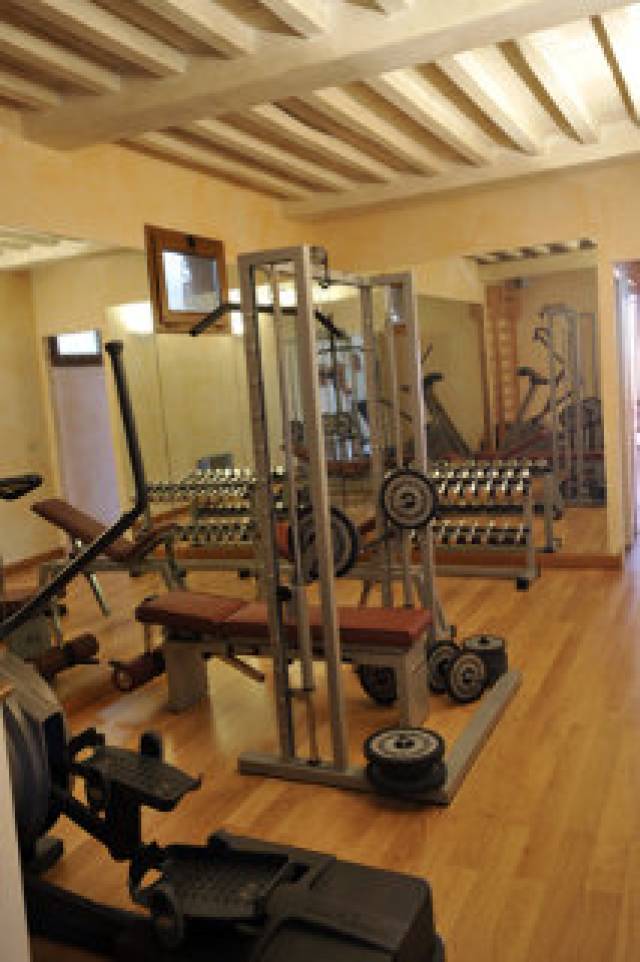 Desportos y Entretenimento