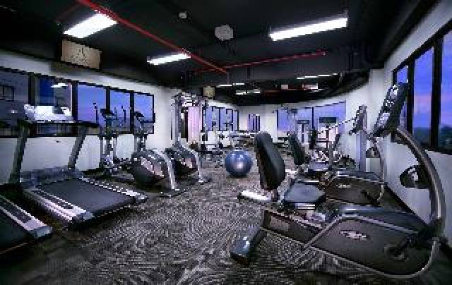 Desportos y Entretenimento