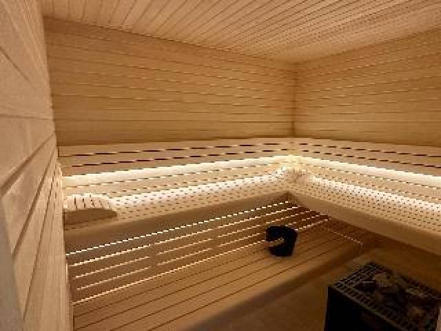 Desportos y Entretenimento
