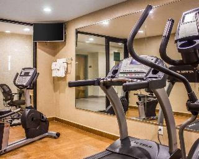 Desportos y Entretenimento