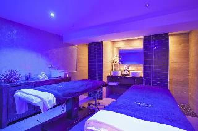 Desportos y Entretenimento