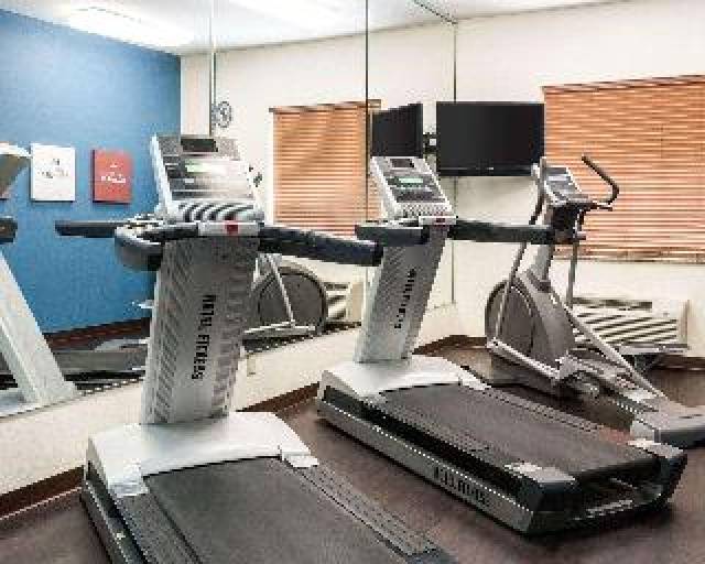Desportos y Entretenimento