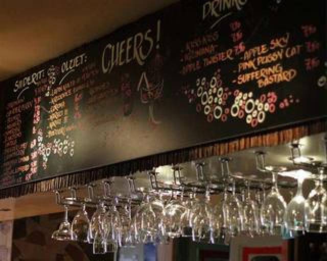 Bar