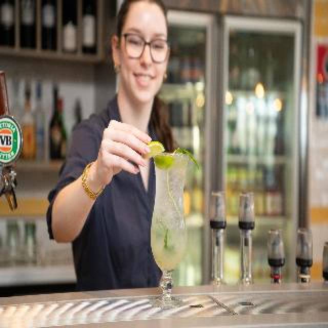 Bar