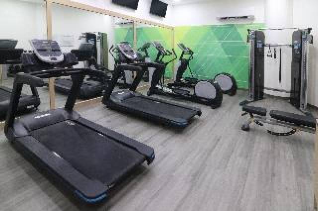 Desportos y Entretenimento