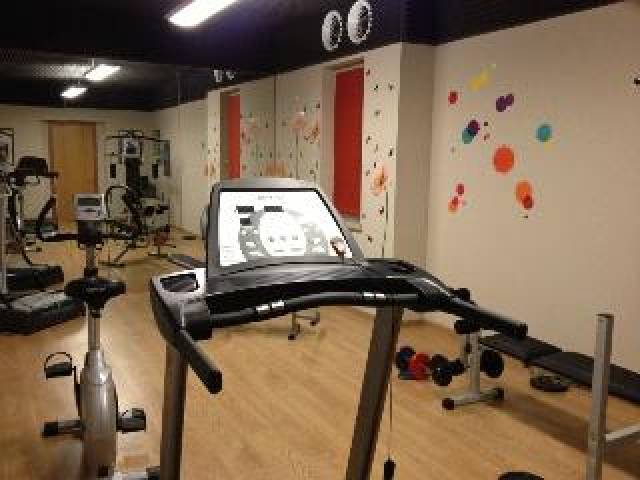 Desportos y Entretenimento