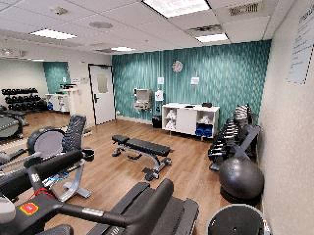 Desportos y Entretenimento