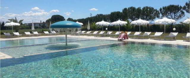 Piscina