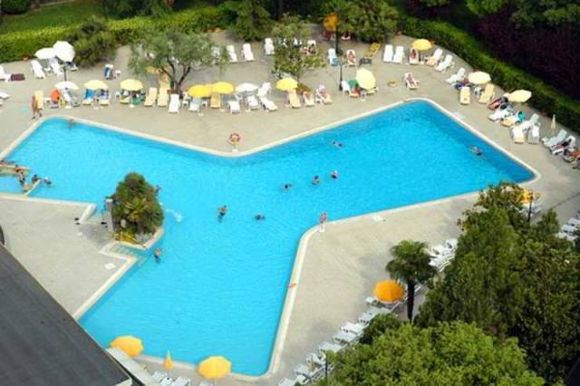 Piscina