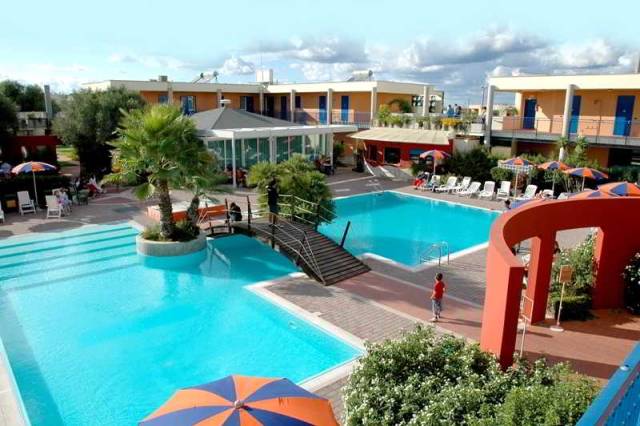 Piscina