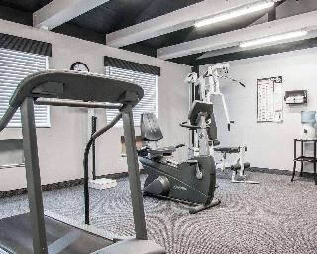 Desportos y Entretenimento