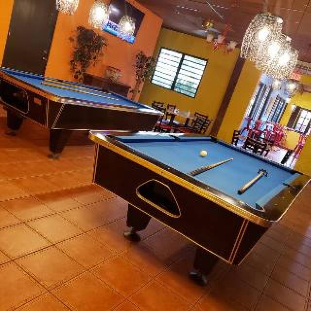 Desportos y Entretenimento