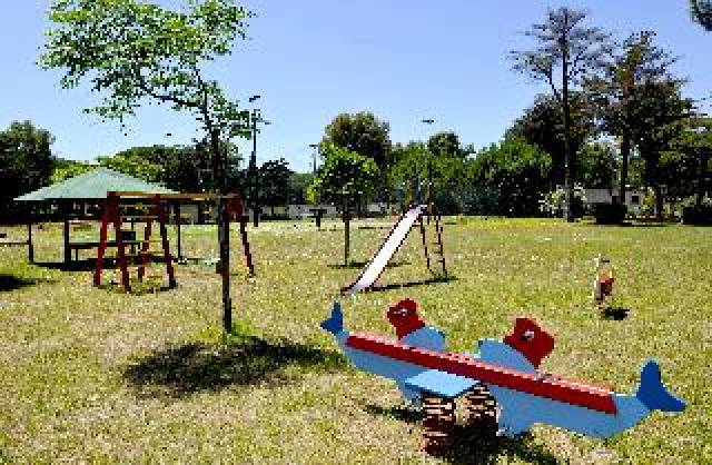 Desportos y Entretenimento