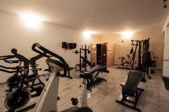 Desportos y Entretenimento
