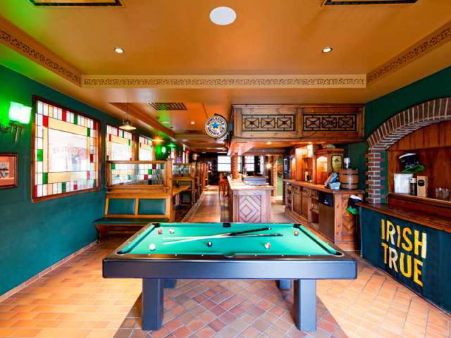Desportos y Entretenimento