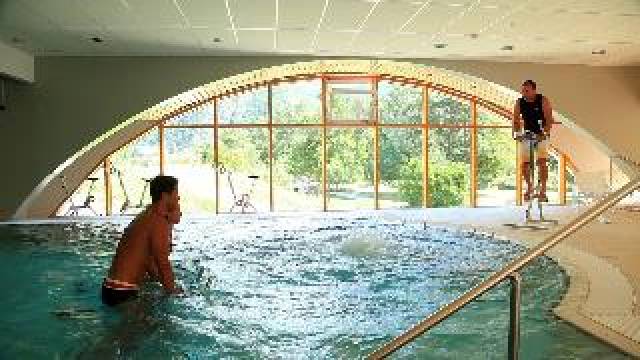 Desportos y Entretenimento