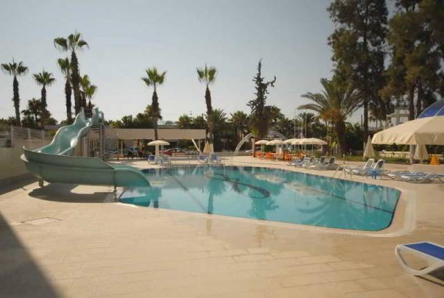 Piscina