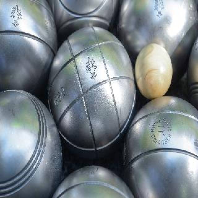Desportos y Entretenimento