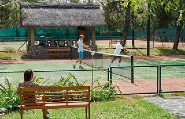 Desportos y Entretenimento