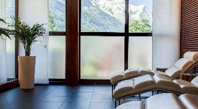 Desportos y Entretenimento
