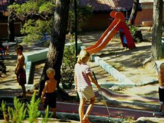 Desportos y Entretenimento