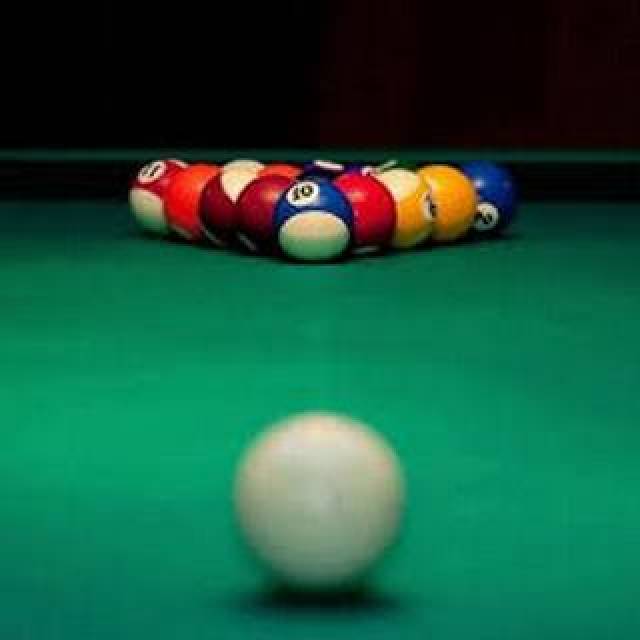 Desportos y Entretenimento