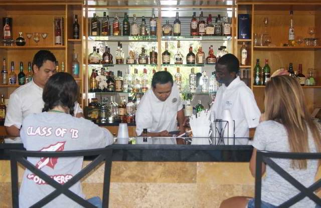 Bar