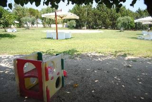 Desportos y Entretenimento