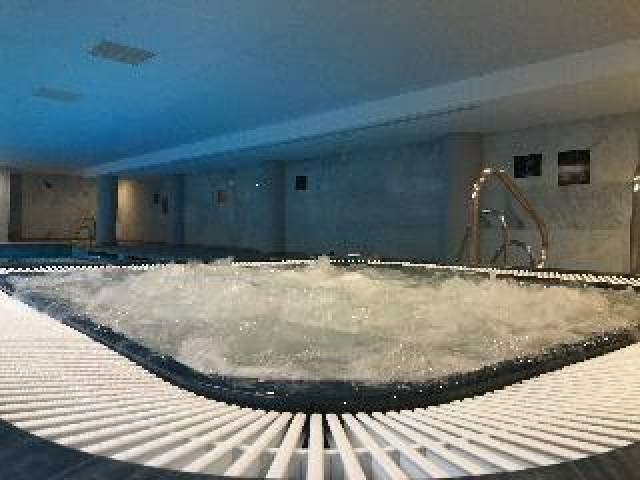 Desportos y Entretenimento