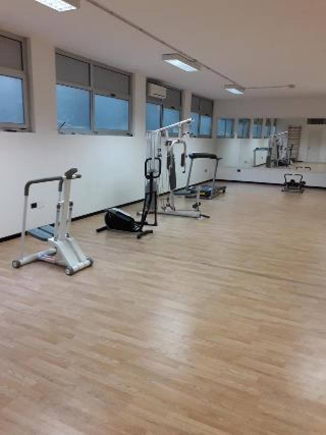 Desportos y Entretenimento