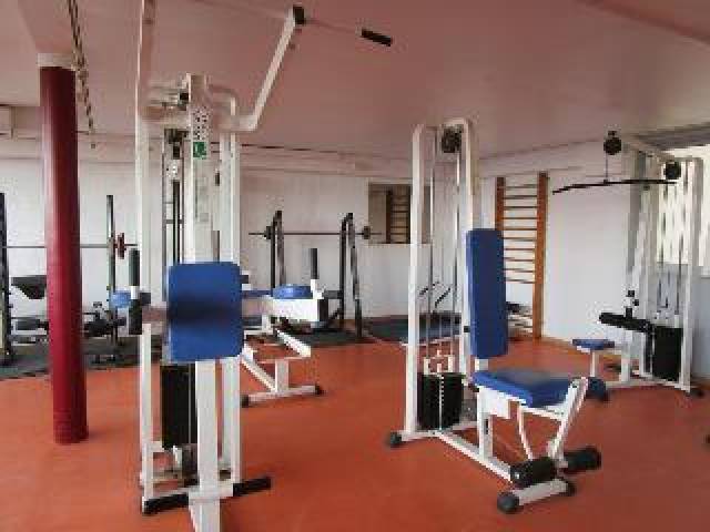 Desportos y Entretenimento